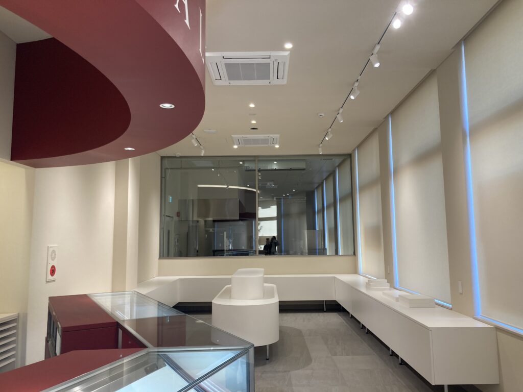 バイカル下鴨本店